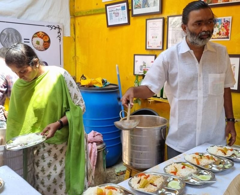 One_rupee_meel_karuna's_kitchen